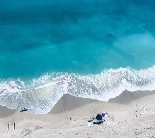 For Sale: $649,000 (2 beds, 2 baths, 1585 Square Feet)