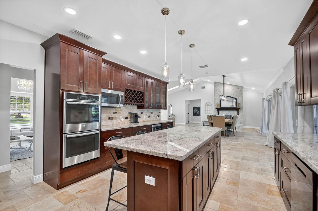 For Sale: $1,799,900 (5 beds, 4 baths, 4178 Square Feet)