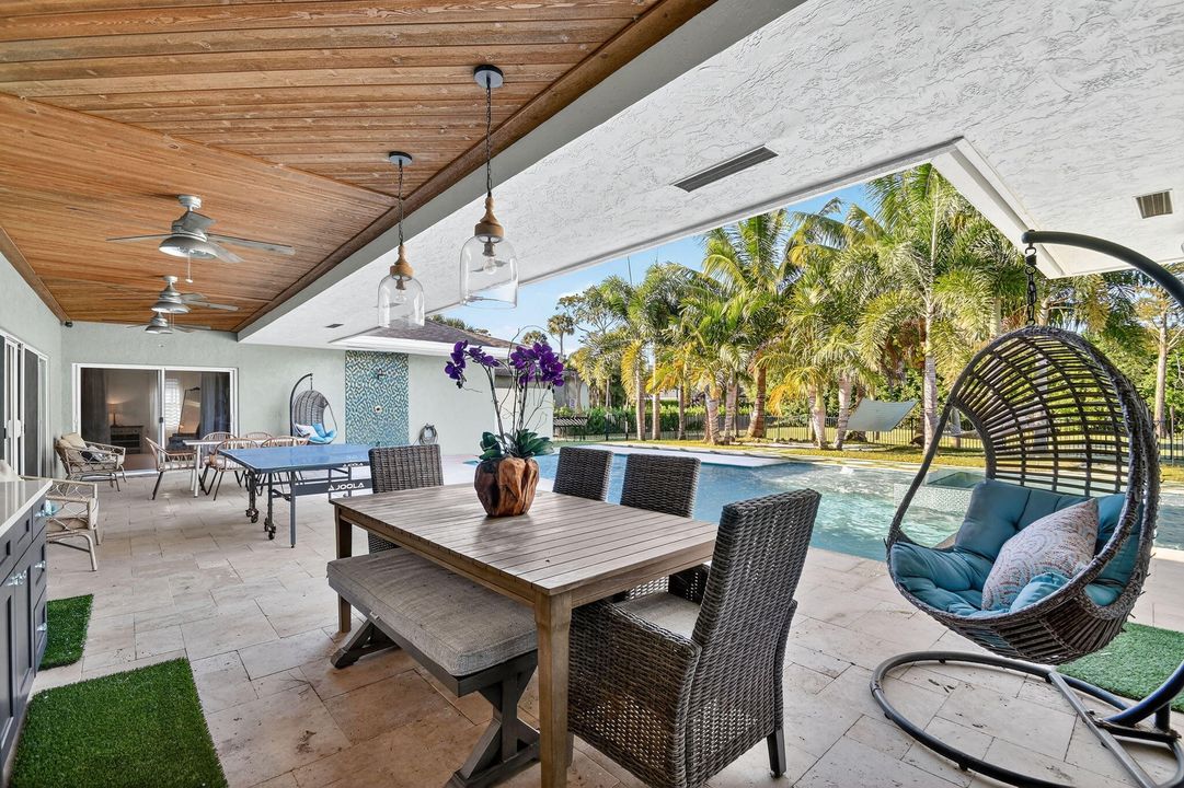 For Sale: $1,799,900 (5 beds, 4 baths, 4178 Square Feet)