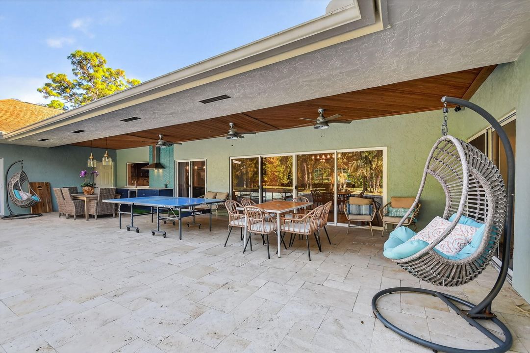 For Sale: $1,799,900 (5 beds, 4 baths, 4178 Square Feet)