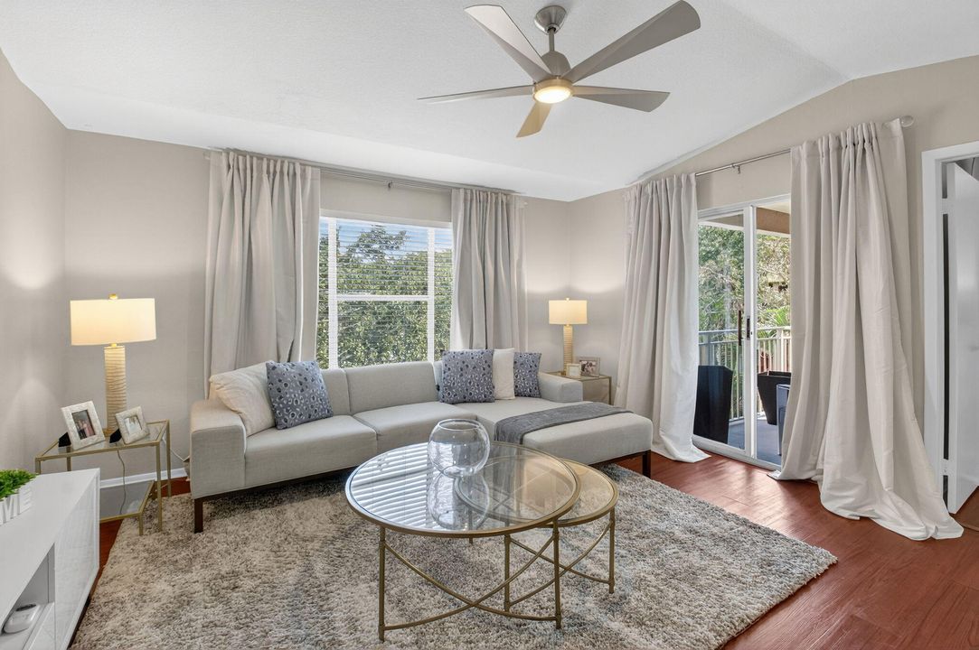 En Venta: $224,900 (1 camas, 1 baños, 586 Pies cuadrados)