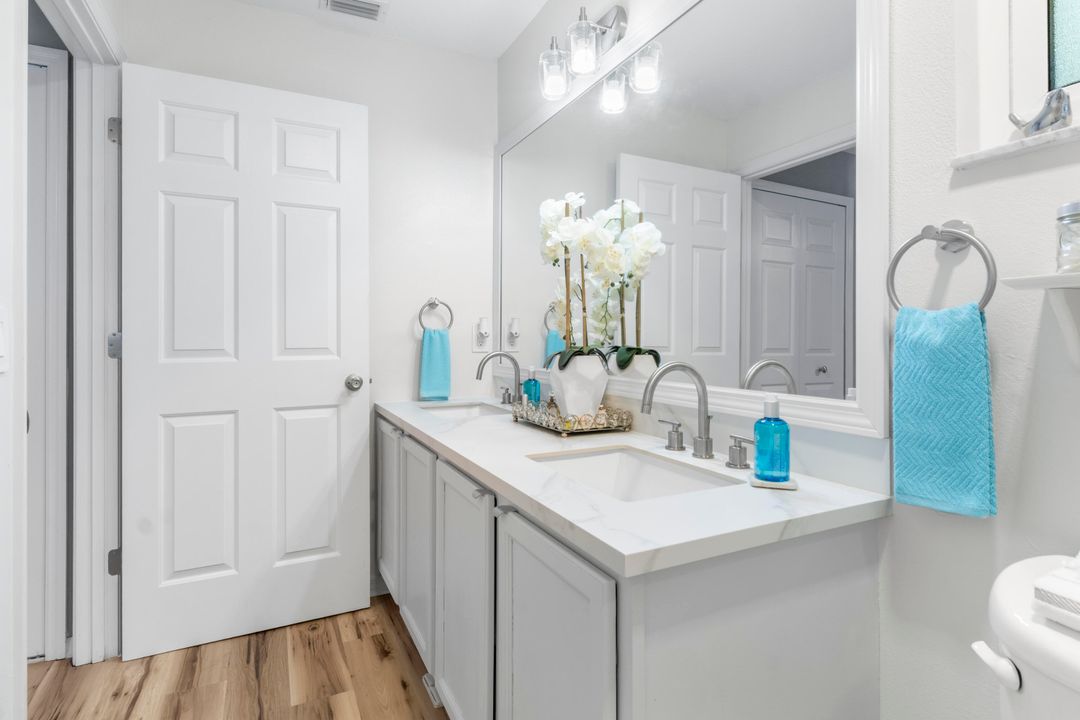 For Sale: $399,000 (3 beds, 2 baths, 1432 Square Feet)