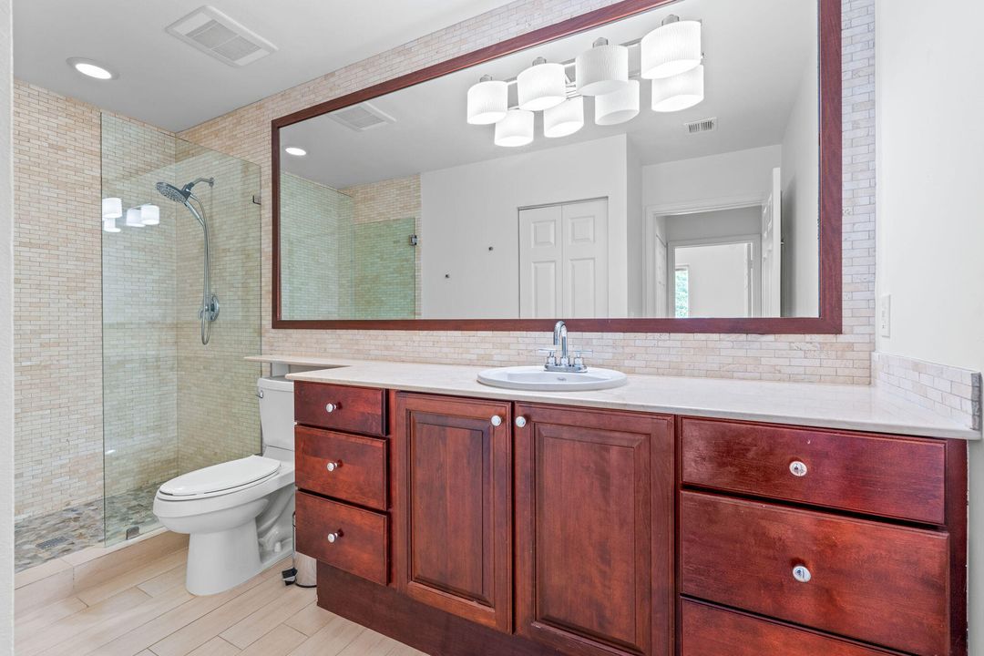 En Venta: $415,000 (3 camas, 2 baños, 1479 Pies cuadrados)