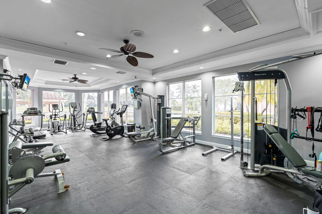 En Venta: $415,000 (3 camas, 2 baños, 1479 Pies cuadrados)