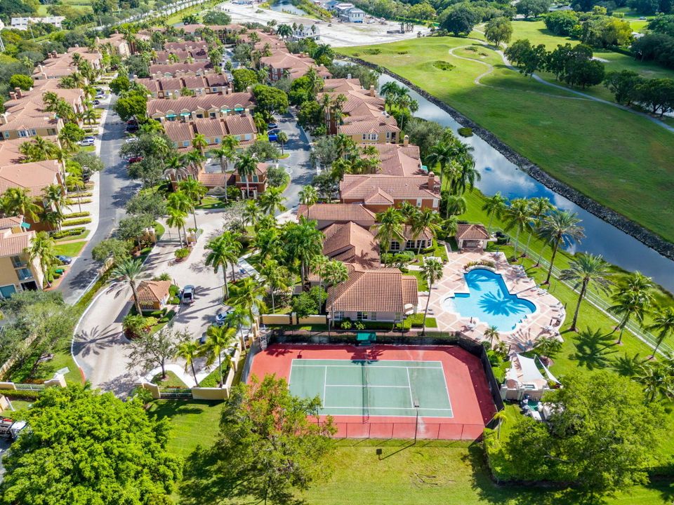 En Venta: $415,000 (3 camas, 2 baños, 1479 Pies cuadrados)