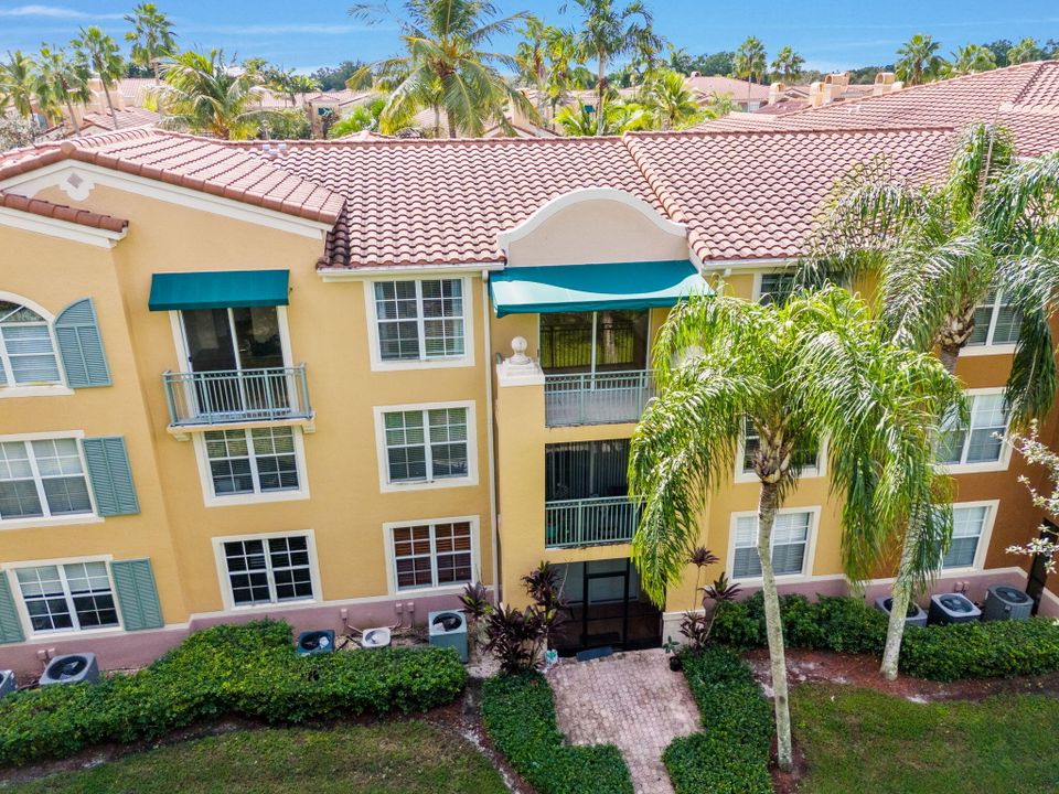 En Venta: $415,000 (3 camas, 2 baños, 1479 Pies cuadrados)