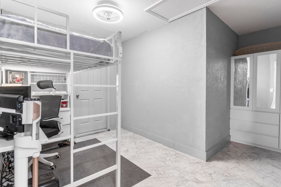 For Sale: $399,000 (3 beds, 2 baths, 1432 Square Feet)