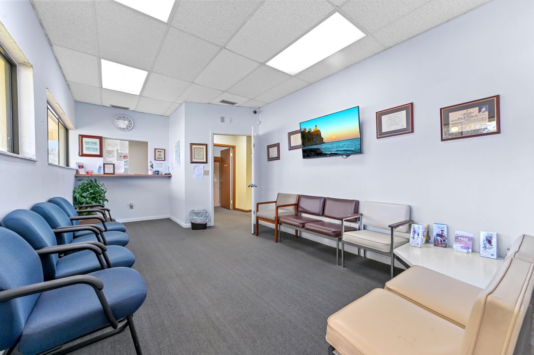 En Venta: $399,900 (0 camas, 0 baños, 1418 Pies cuadrados)