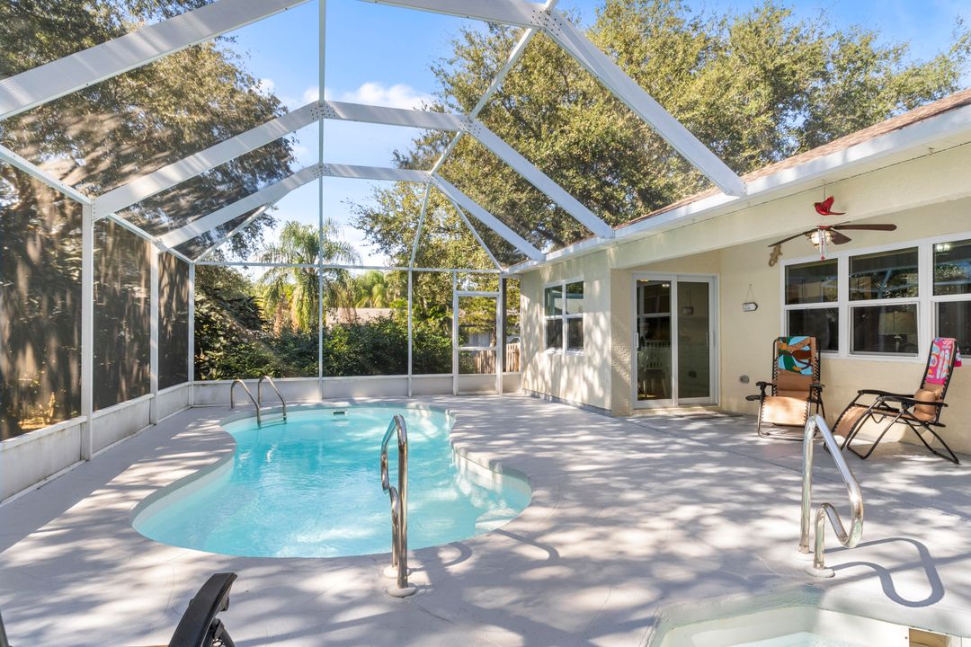 For Sale: $399,000 (3 beds, 2 baths, 1432 Square Feet)