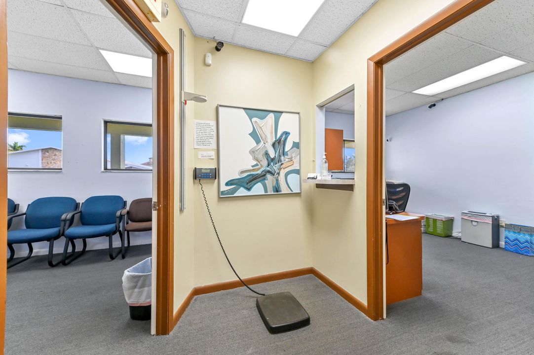 En Venta: $399,900 (0 camas, 0 baños, 1418 Pies cuadrados)