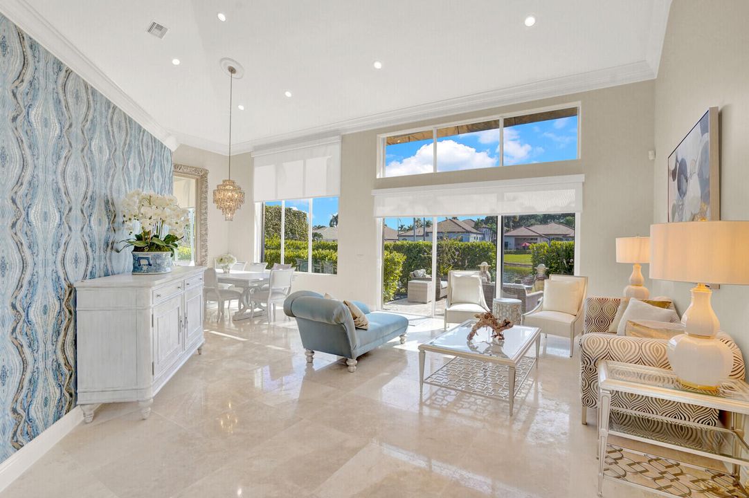 For Sale: $2,150,000 (5 beds, 4 baths, 4062 Square Feet)