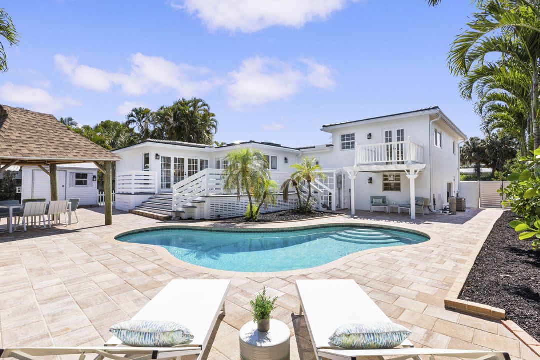 En Venta: $2,100,000 (5 camas, 3 baños, 2454 Pies cuadrados)