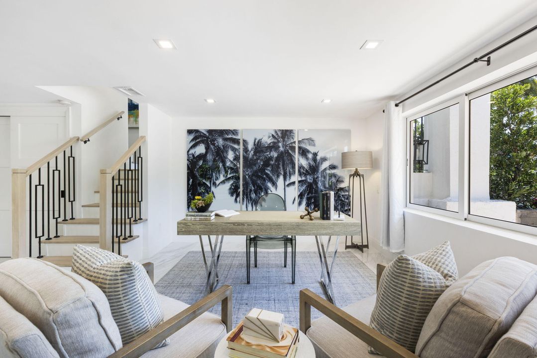 En Venta: $2,100,000 (5 camas, 3 baños, 2454 Pies cuadrados)