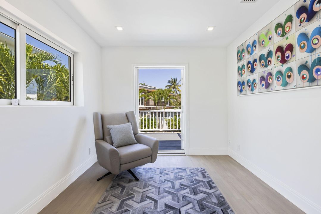 En Venta: $2,100,000 (5 camas, 3 baños, 2454 Pies cuadrados)