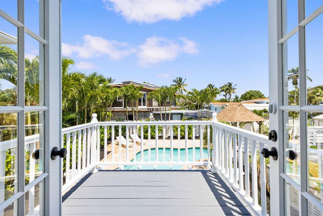 En Venta: $2,100,000 (5 camas, 3 baños, 2454 Pies cuadrados)