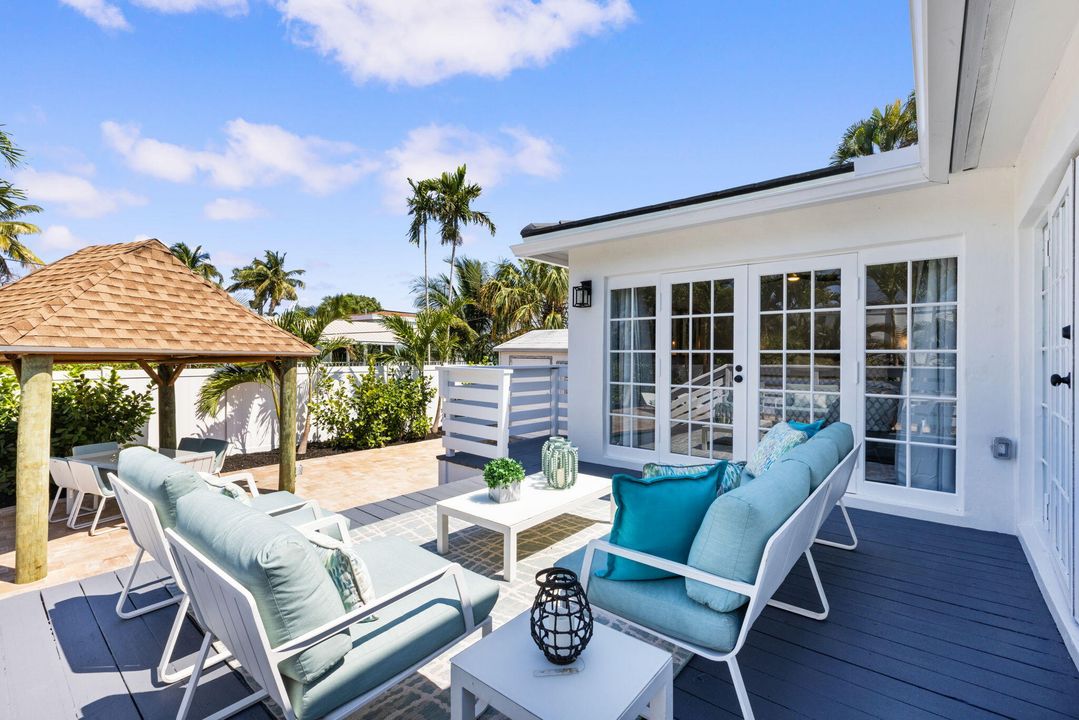 En Venta: $2,100,000 (5 camas, 3 baños, 2454 Pies cuadrados)