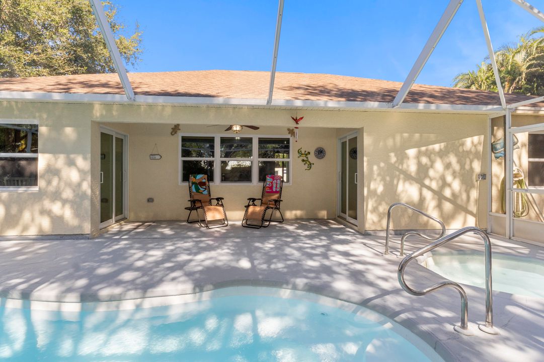 For Sale: $399,000 (3 beds, 2 baths, 1432 Square Feet)