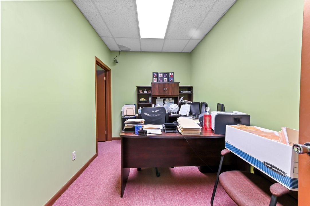 En Venta: $399,900 (0 camas, 0 baños, 1418 Pies cuadrados)