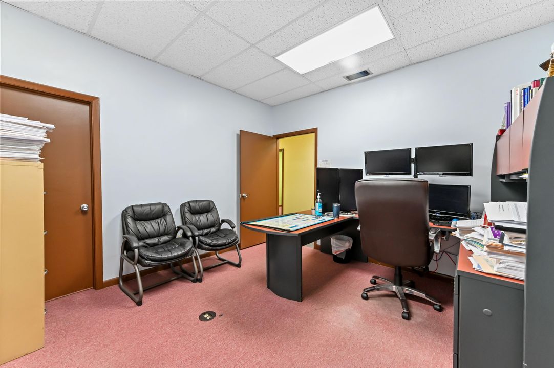 En Venta: $399,900 (0 camas, 0 baños, 1418 Pies cuadrados)