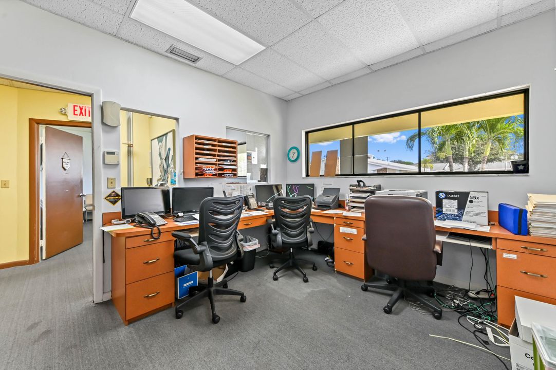 En Venta: $399,900 (0 camas, 0 baños, 1418 Pies cuadrados)