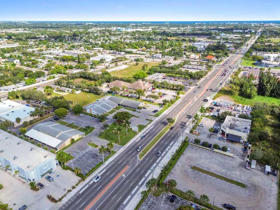 En Venta: $399,900 (0 camas, 0 baños, 1418 Pies cuadrados)