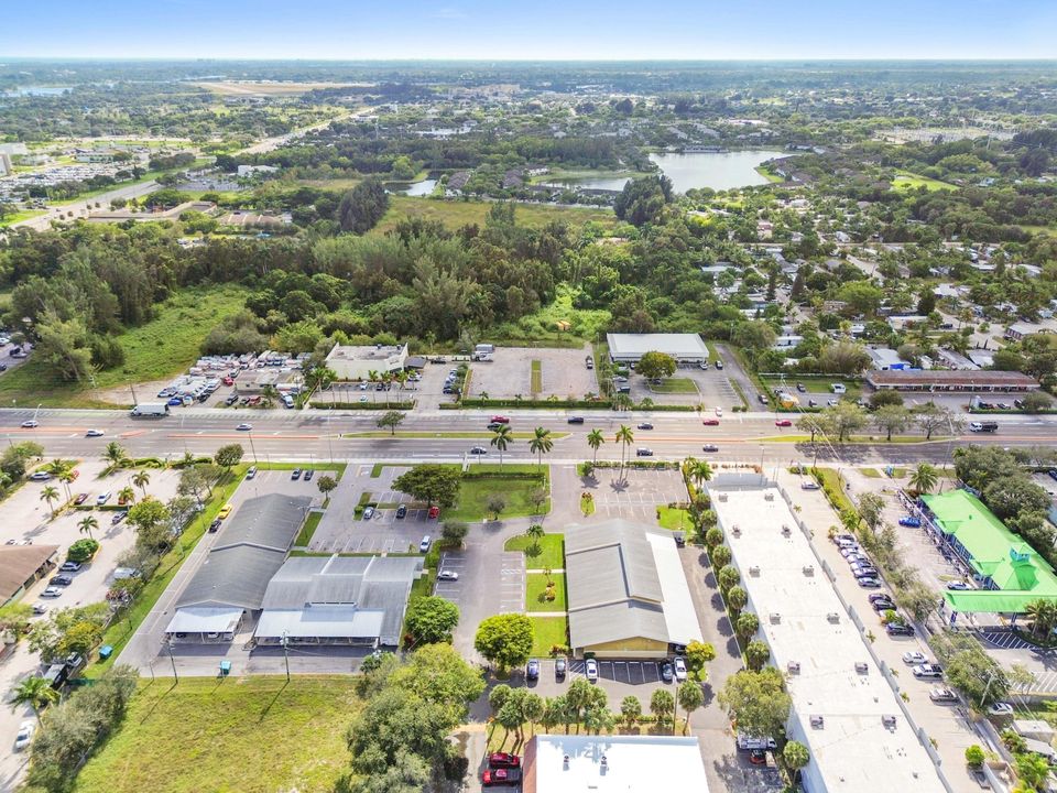 En Venta: $399,900 (0 camas, 0 baños, 1418 Pies cuadrados)