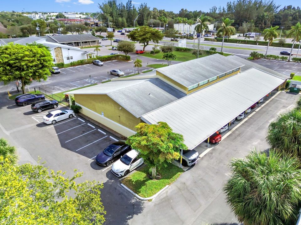 En Venta: $399,900 (0 camas, 0 baños, 1418 Pies cuadrados)