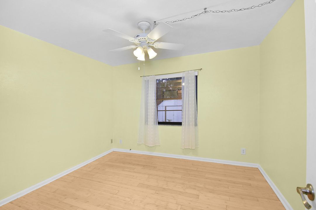 Active With Contract: $549,900 (3 beds, 2 baths, 1290 Square Feet)