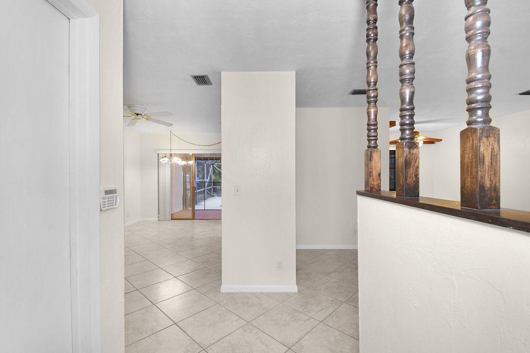 Active With Contract: $549,900 (3 beds, 2 baths, 1290 Square Feet)