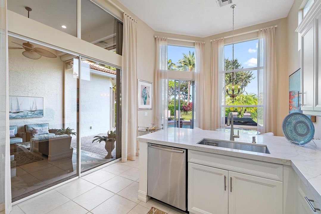 На продажу: $1,299,000 (3 спален, 3 ванн, 2172 Квадратных фут)