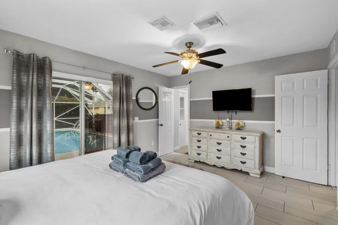 For Rent: $10,000 (2 beds, 2 baths, 1386 Square Feet)