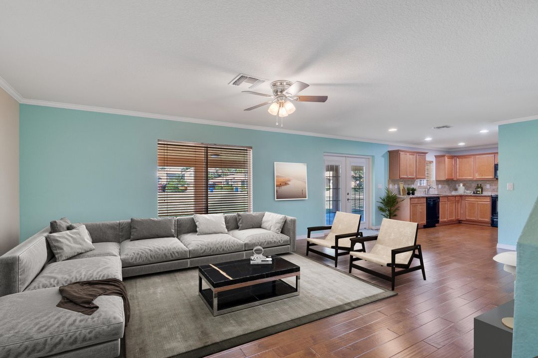 For Sale: $419,000 (4 beds, 2 baths, 2600 Square Feet)