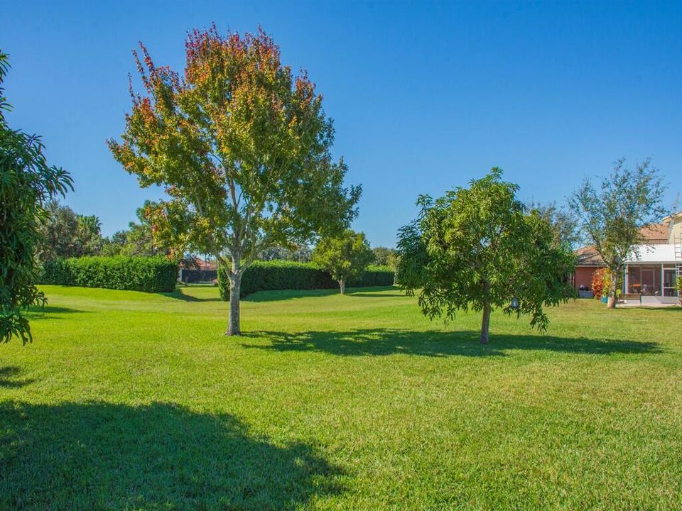 For Sale: $419,000 (4 beds, 2 baths, 2600 Square Feet)