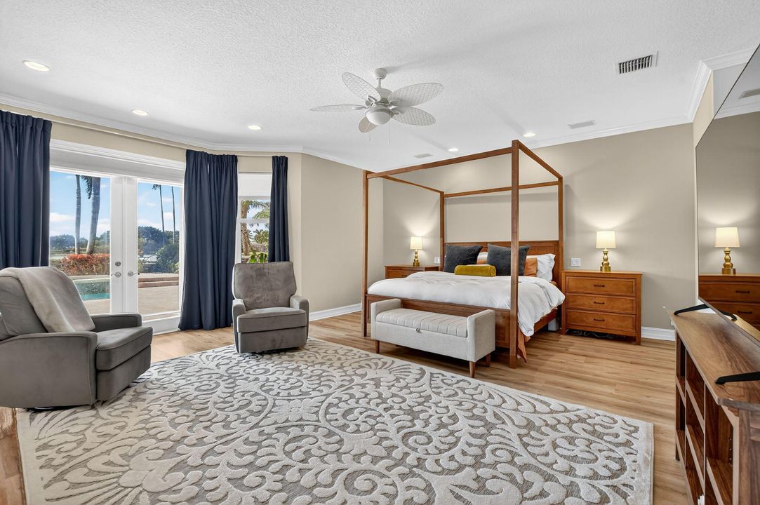 For Rent: $12,800 (7 beds, 6 baths, 4628 Square Feet)