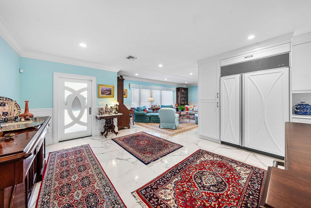 For Sale: $4,700,000 (4 beds, 3 baths, 2736 Square Feet)