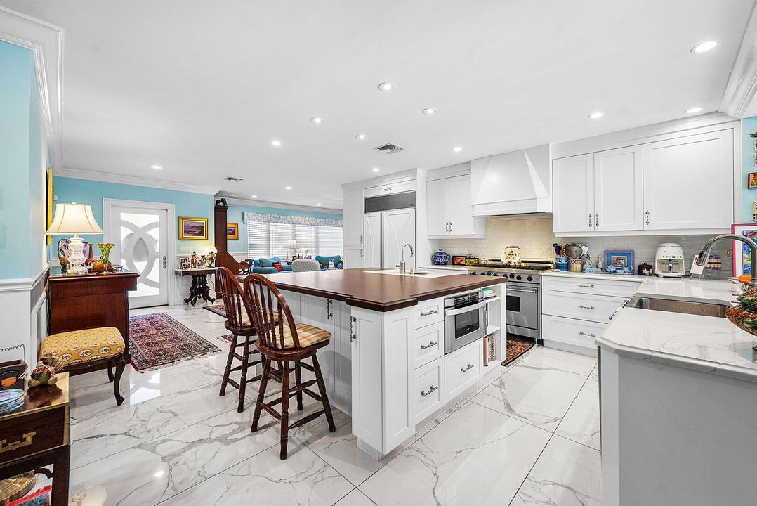 For Sale: $4,700,000 (4 beds, 3 baths, 2736 Square Feet)