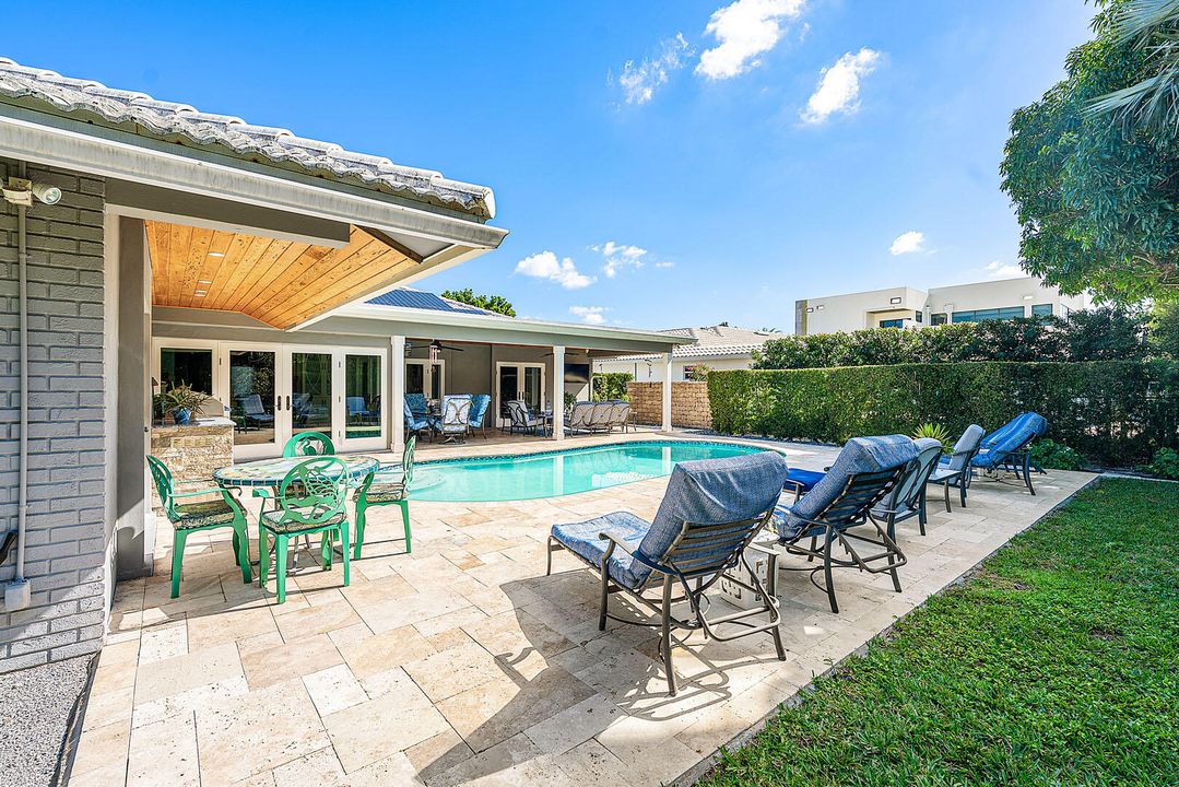 For Sale: $4,700,000 (4 beds, 3 baths, 2736 Square Feet)
