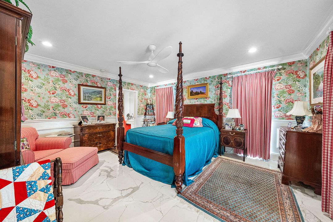 For Sale: $4,700,000 (4 beds, 3 baths, 2736 Square Feet)