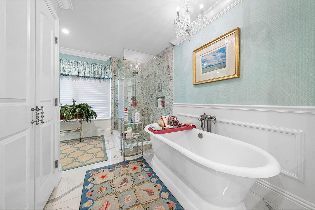 For Sale: $4,700,000 (4 beds, 3 baths, 2736 Square Feet)