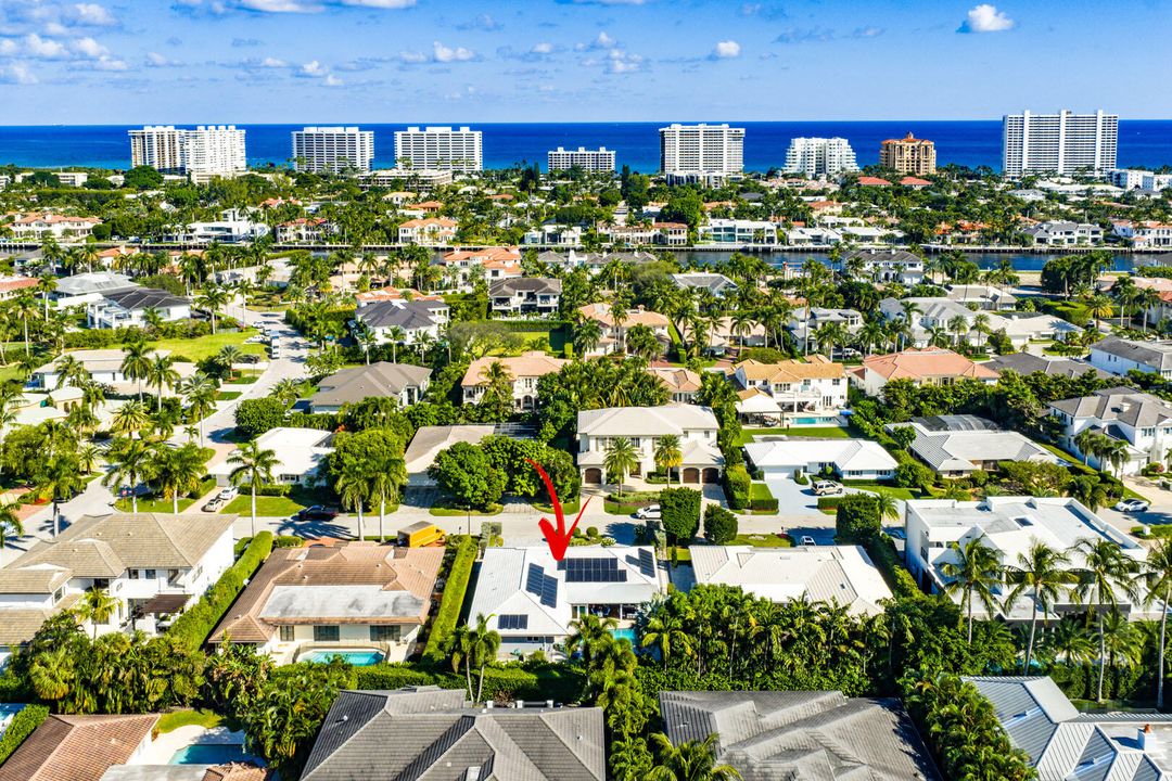 For Sale: $4,700,000 (4 beds, 3 baths, 2736 Square Feet)