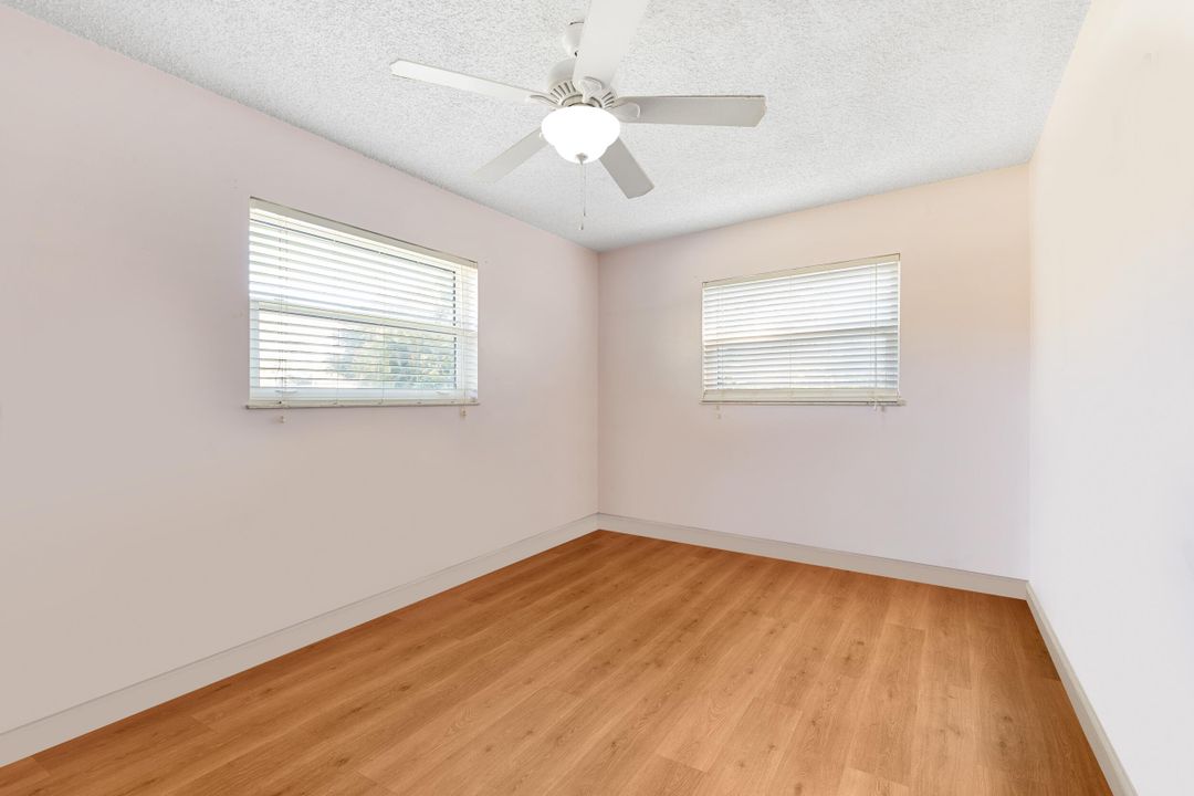 待售: $380,000 (2 贝兹, 1 浴室, 792 平方英尺)