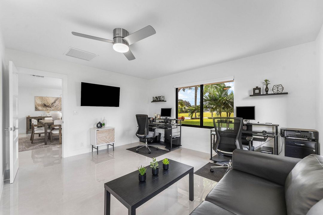 En Venta: $2,350,000 (4 camas, 3 baños, 2774 Pies cuadrados)