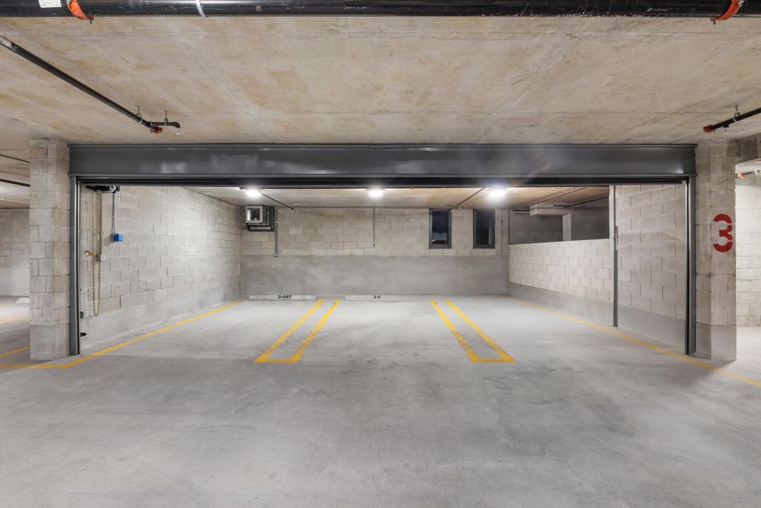 待售: $8,998,000 (6 贝兹, 6 浴室, 5010 平方英尺)