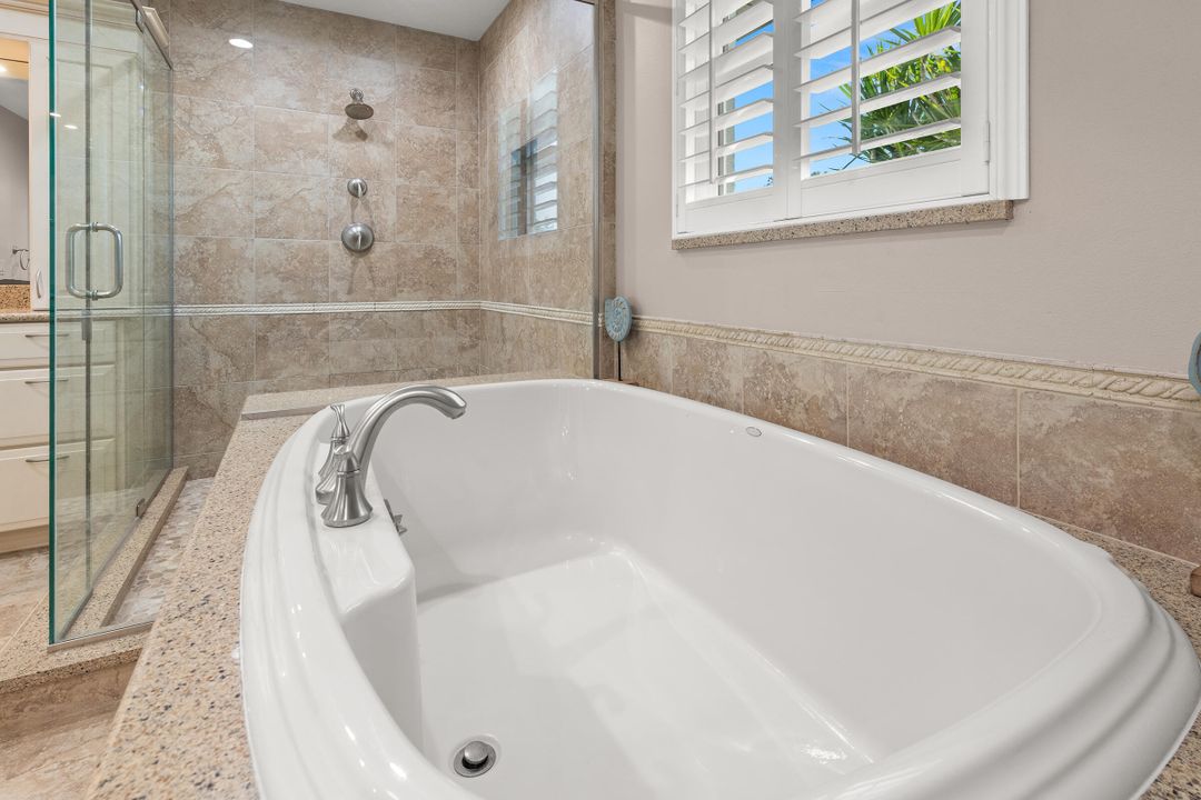 En Renta: $11,000 (3 camas, 2 baños, 2032 Pies cuadrados)