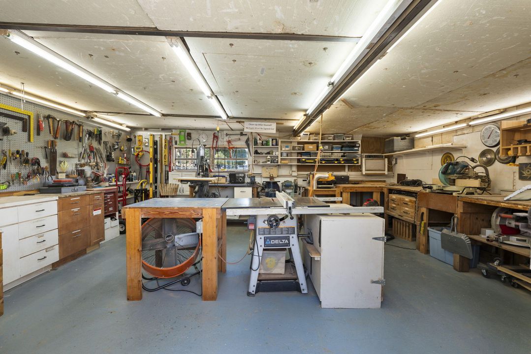 En Venta: $299,000 (2 camas, 2 baños, 1001 Pies cuadrados)