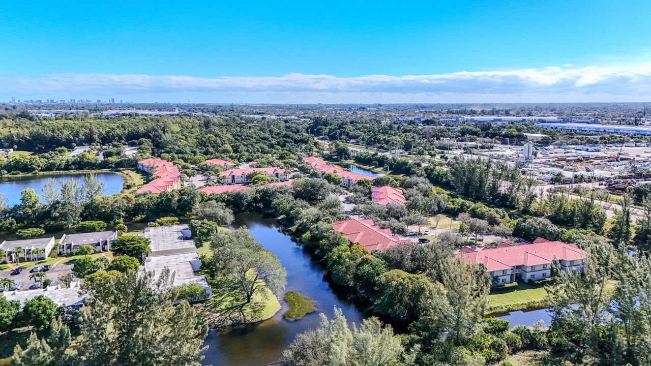 На продажу: $235,000 (3 спален, 2 ванн, 999 Квадратных фут)