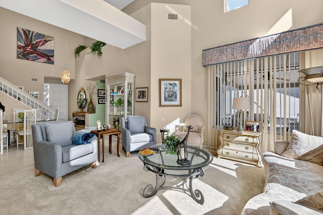 For Sale: $835,500 (3 beds, 2 baths, 2209 Square Feet)