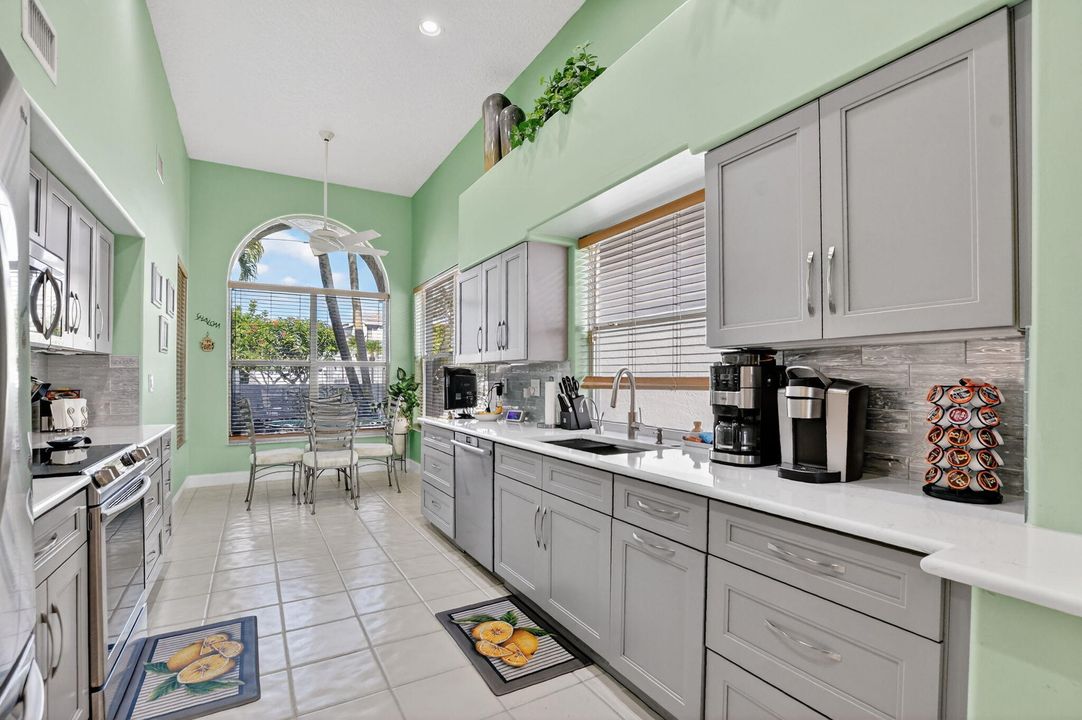 For Sale: $835,500 (3 beds, 2 baths, 2209 Square Feet)