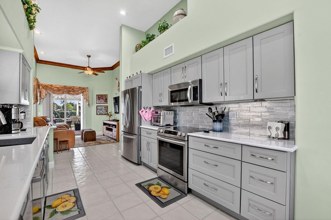 For Sale: $835,500 (3 beds, 2 baths, 2209 Square Feet)