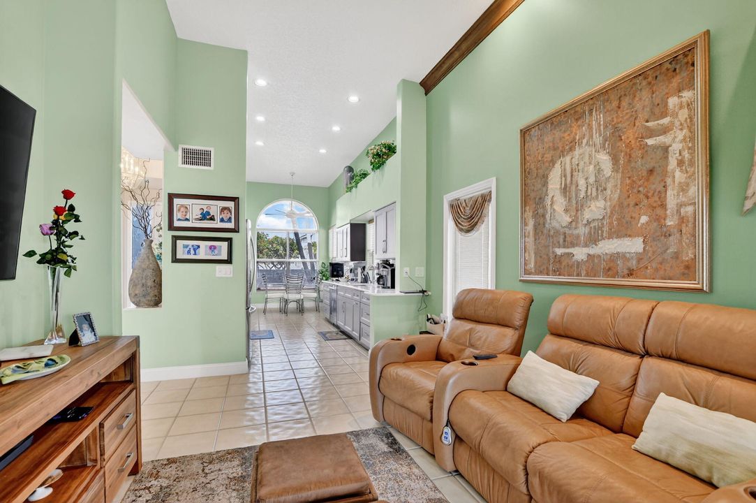 For Sale: $835,500 (3 beds, 2 baths, 2209 Square Feet)